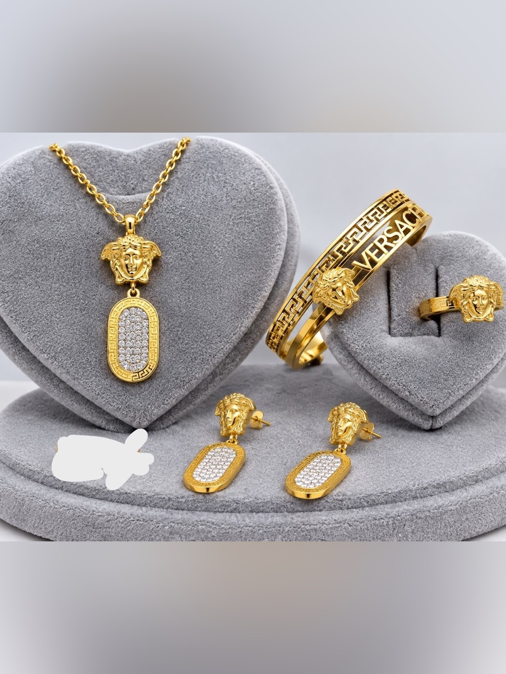 18K Gold plated 4 pcs set .Anti Tarnish,waterproof , designer set not ..
